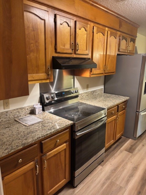 Building Photo - 1060 Waterway Dr