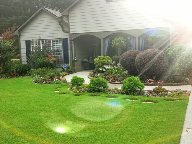 Building Photo - 3313 Beech Hollow Ct