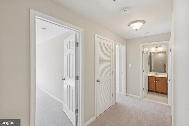 Building Photo - 6103 Aster Haven Cir