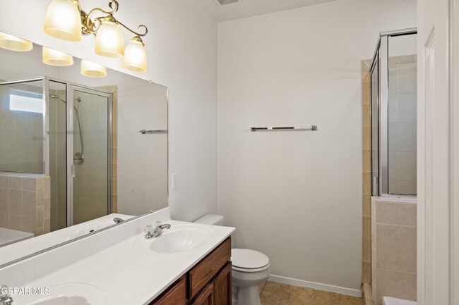Building Photo - 5376 Jose Duran Ln