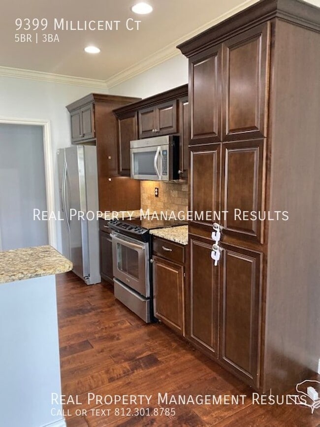 Building Photo - 9399 Millicent Ct