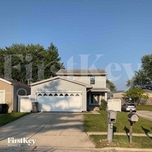 Building Photo - 16211 Fox Ct