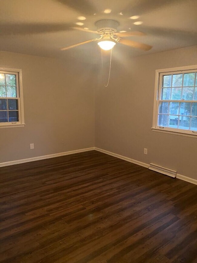 Building Photo - 734 12th St NW