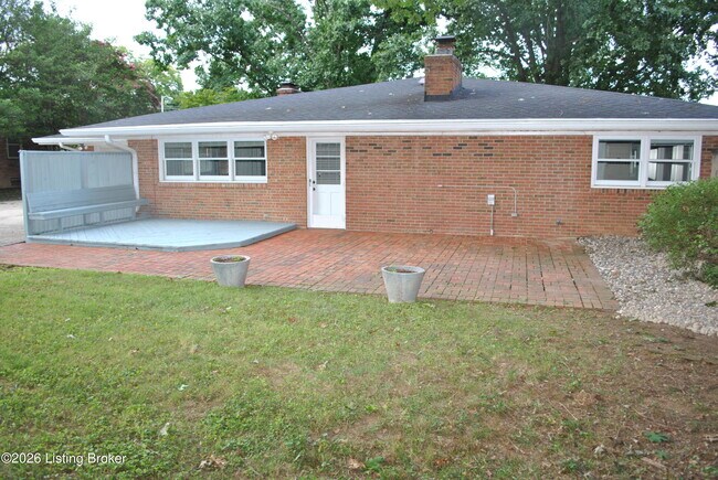 Building Photo - 2706 Lime Kiln Ln