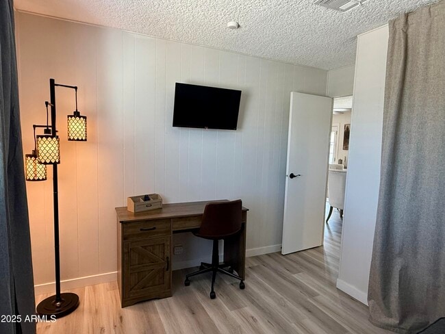 Building Photo - 6703 E Calle de Las Estrellas Rd