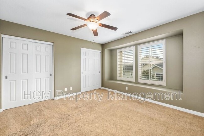 Building Photo - 315 Silk Tree