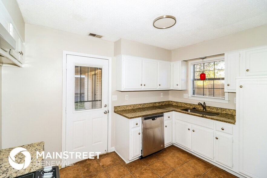 Building Photo - 2123 Keith Cove