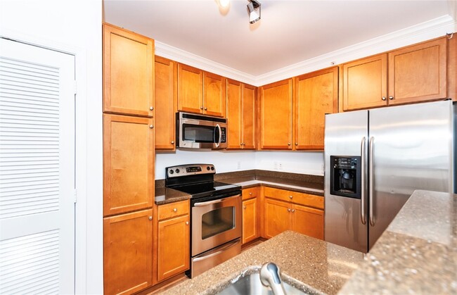 Building Photo - 1270 Strassner Dr