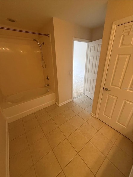 Building Photo - 2851 Polvadero Ln