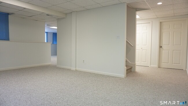 Building Photo - 328 Navajo Loop