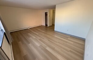 Building Photo - 43 Riverside St