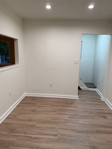 Building Photo - 6254 CA-104