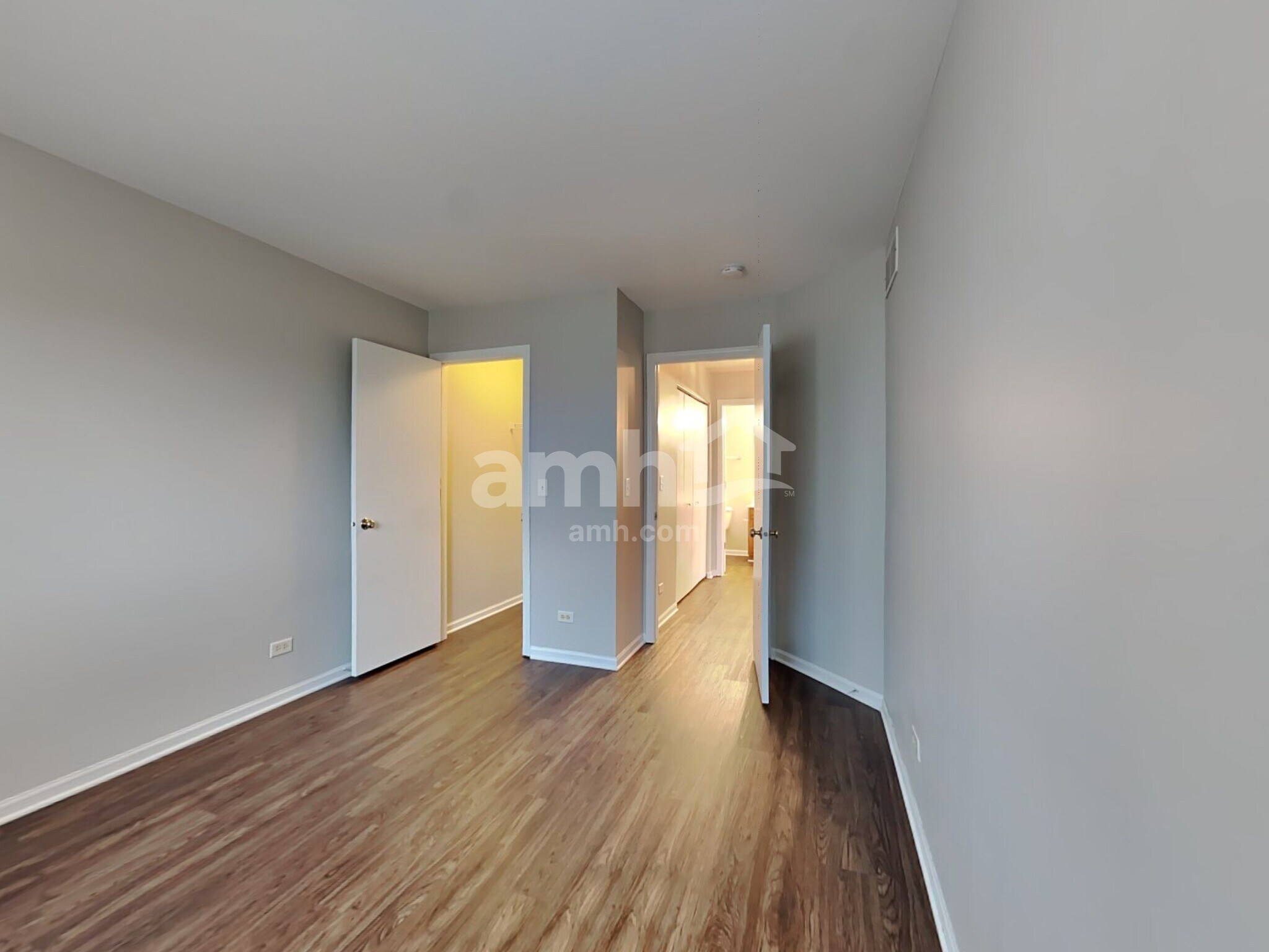 Building Photo - 621 Arbor Cir