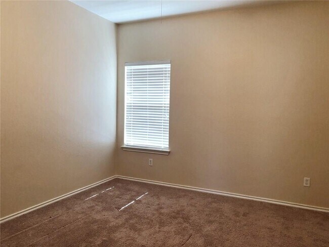 Building Photo - 300 Golden Eagle