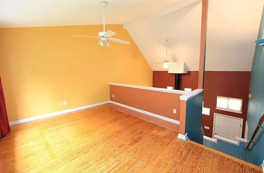 Building Photo - 505 Fostoria Ct