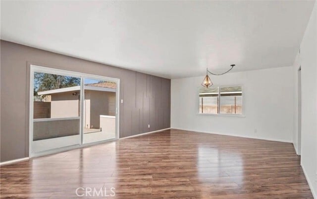 Building Photo - 1326 W Ave H10