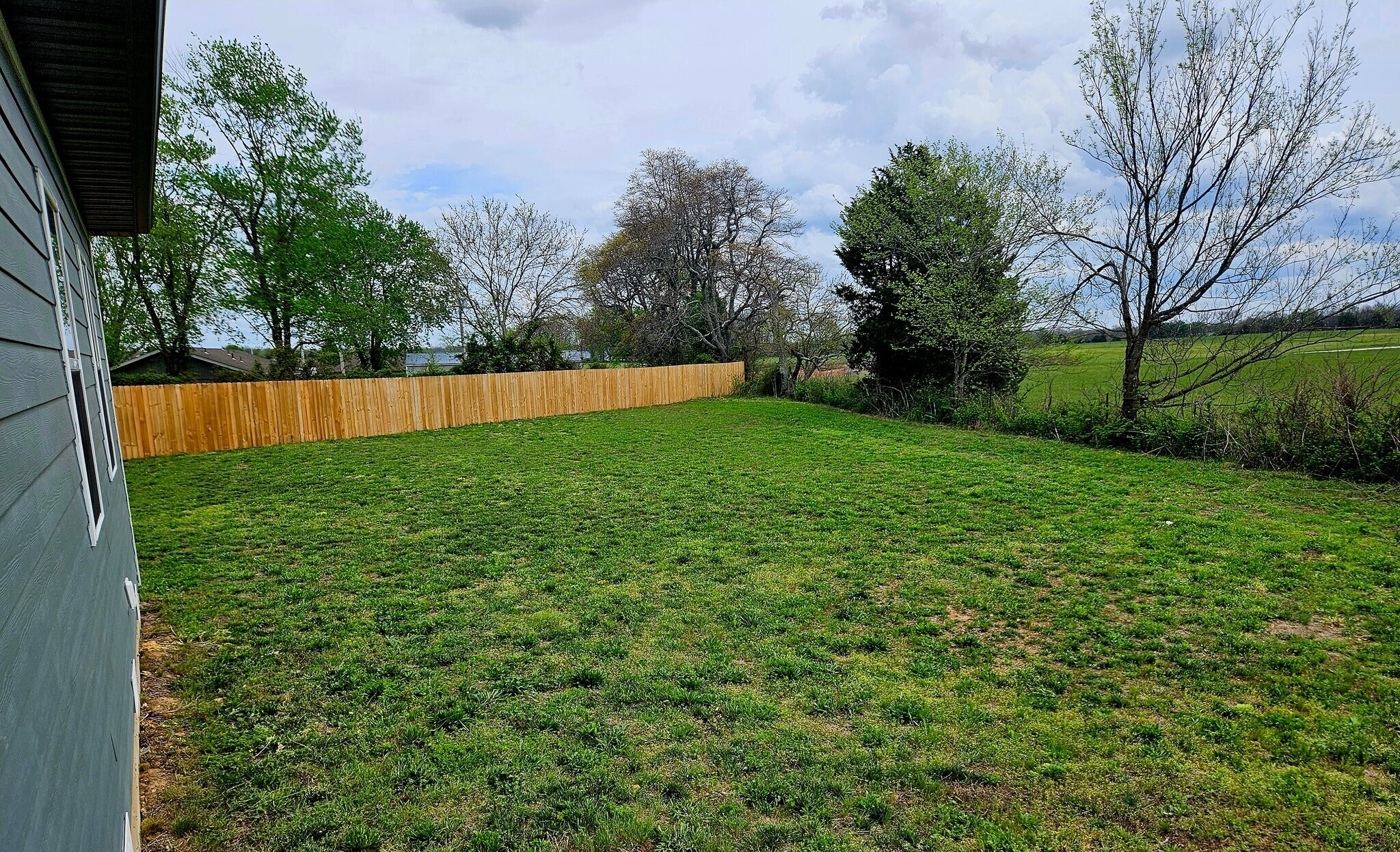 Building Photo - 928 Dishman Cir