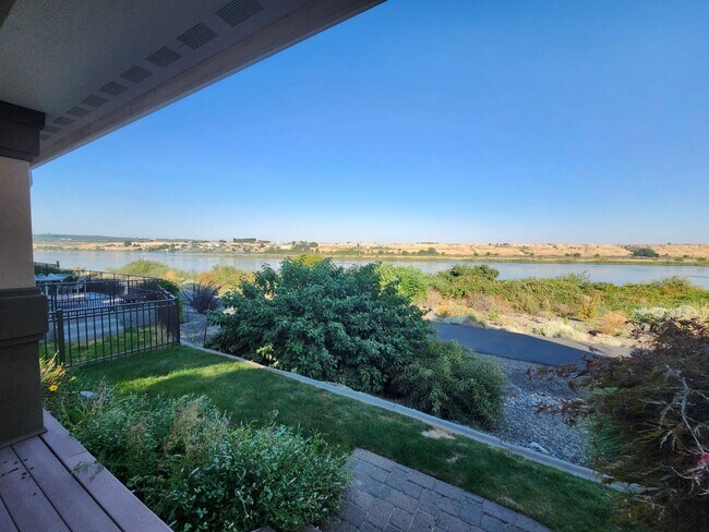 Building Photo - 2 Primary Suites, Beautiful Office & Theater Room! Experience Unmatched Luxury on the Columbia Ri...