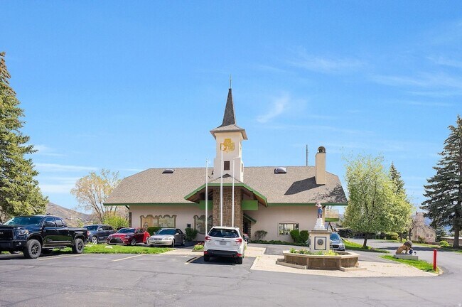 Building Photo - 1041 W Grindelwald Ct