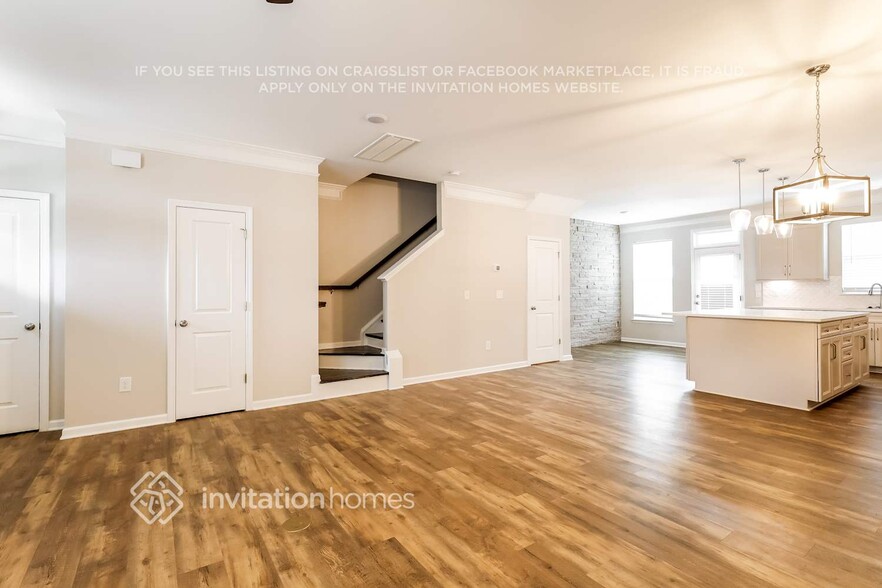 Building Photo - 504 Laurel Walk Ln
