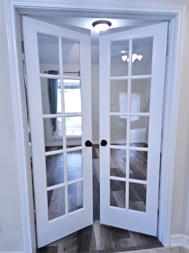 Building Photo - 19831 Hamlet Shadow Ln