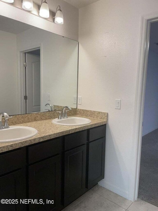 Building Photo - 10581 Maidstone Cove Dr