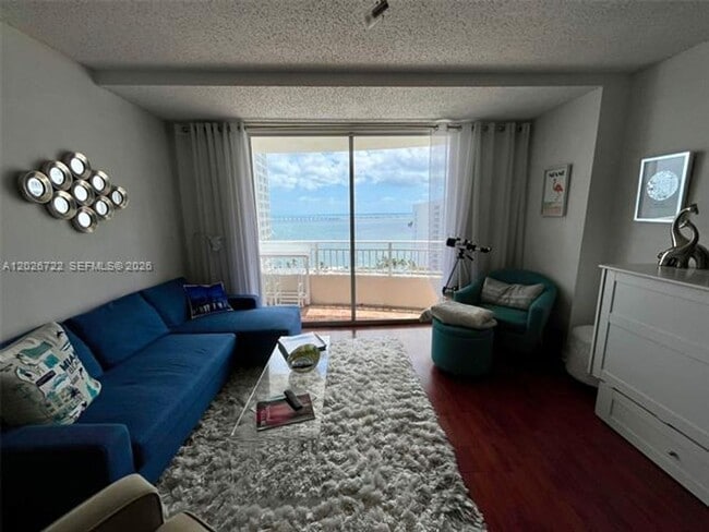 Building Photo - 770 Claughton Island Dr