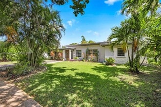 Building Photo - 5971 SW 48th St