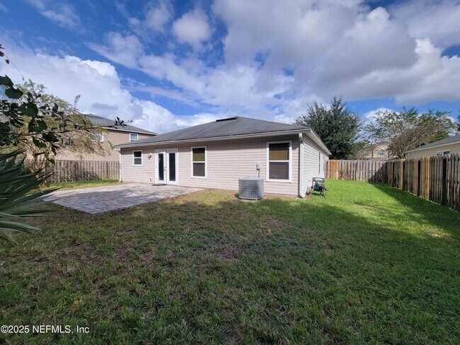 Building Photo - 4447 Oak Moss Loop