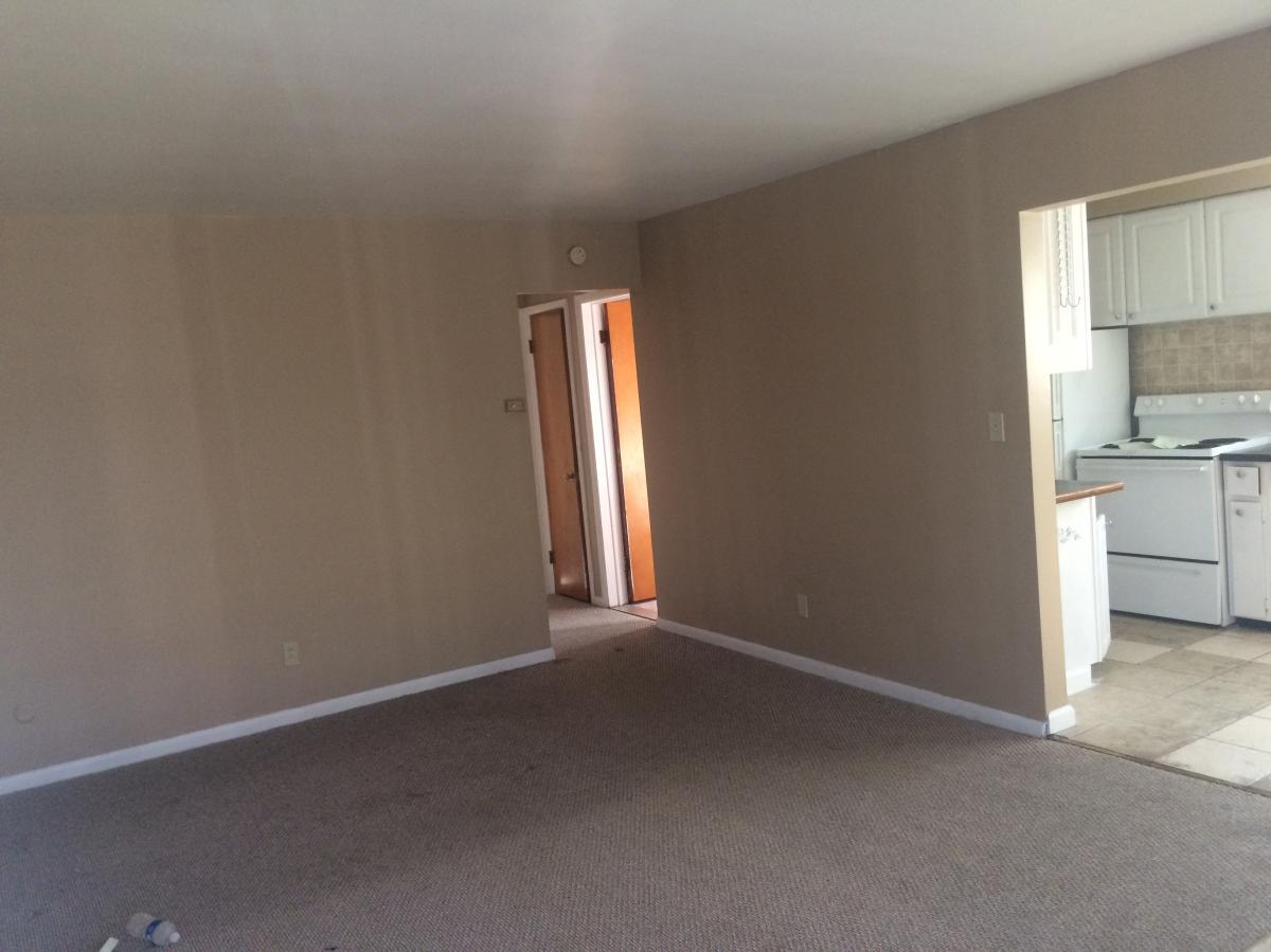 Building Photo - 15130 Fenkell Ave