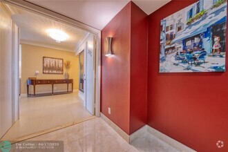 Building Photo - 4280 Galt Ocean Dr