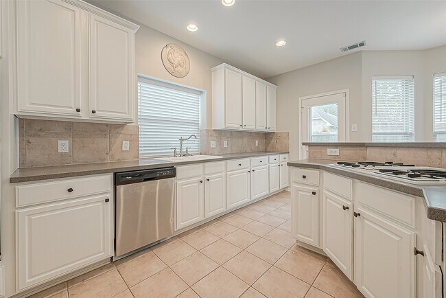 Building Photo - 4202 Stone Oak Ct