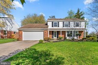 Building Photo - 11129 Hunt Club Dr