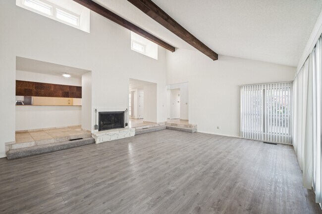 Building Photo - 8234 S College Ave