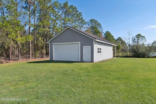Building Photo - 2683 Henley Rd
