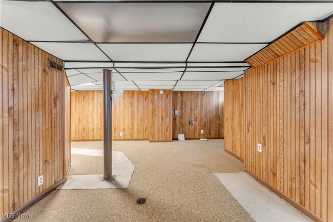 Building Photo - 961 Montford Rd