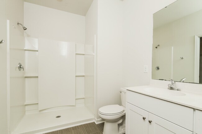 Building Photo - 2752 Desert Rose St