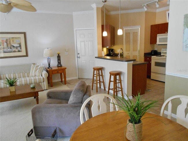 Building Photo - 2171 Portofino Pl