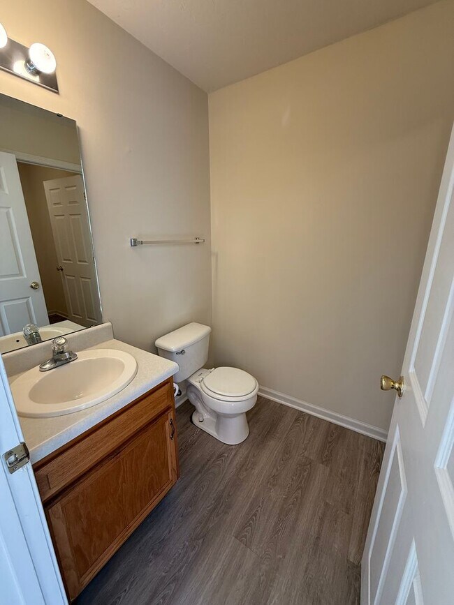 Building Photo - Great location! 3 Bedroom Home in Highly Desirable area of Farragut!