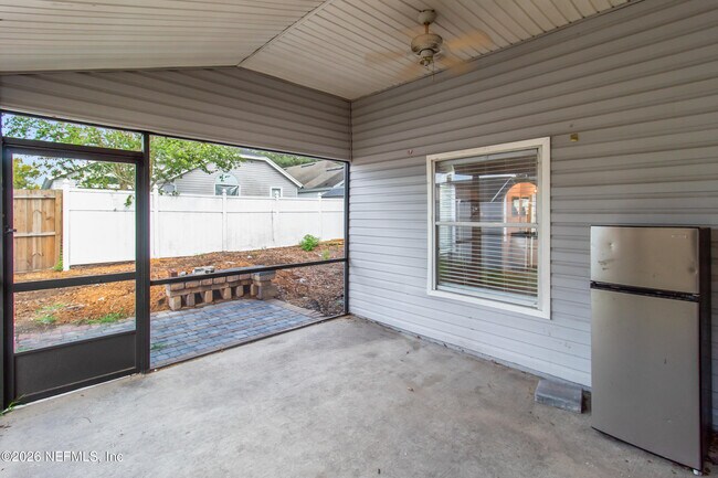 Building Photo - 1216 Brookwood Bluff Rd E