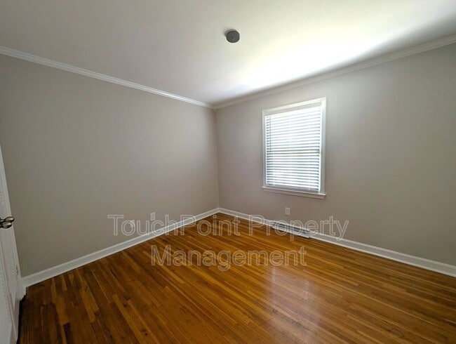 Building Photo - 6724 Sunview Dr