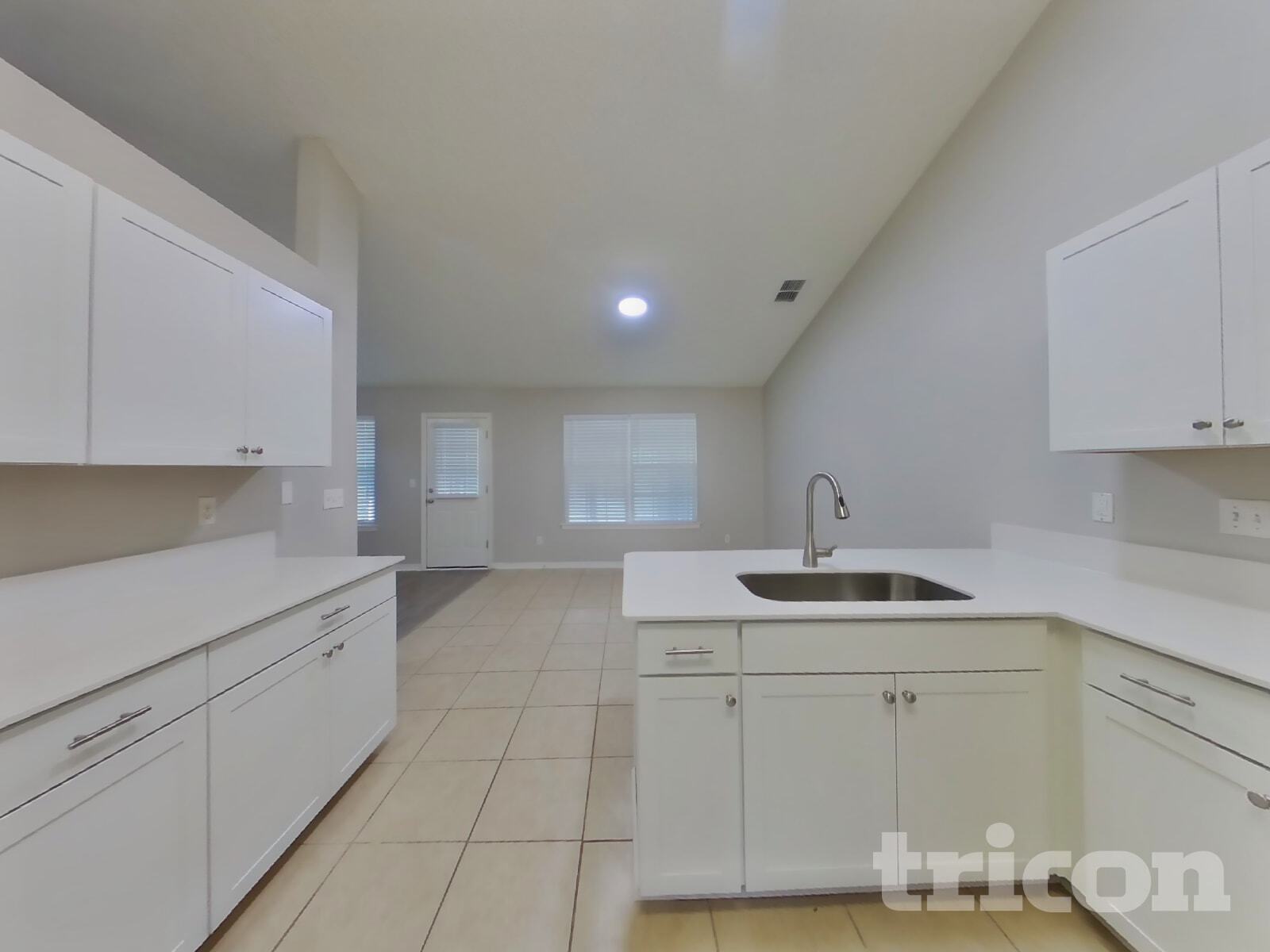 Building Photo - 1267 Summit Oaks Dr E