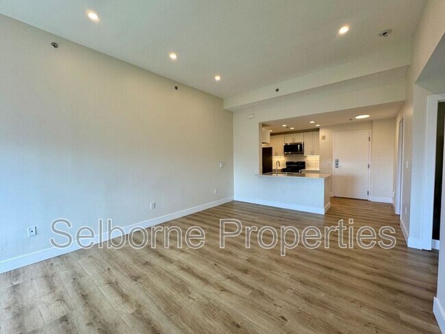 Building Photo - 1401 Jackson St
