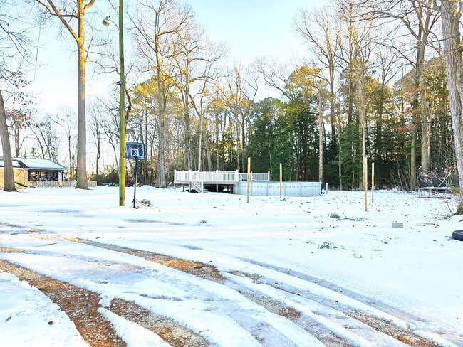 Building Photo - 29325 W Line Rd