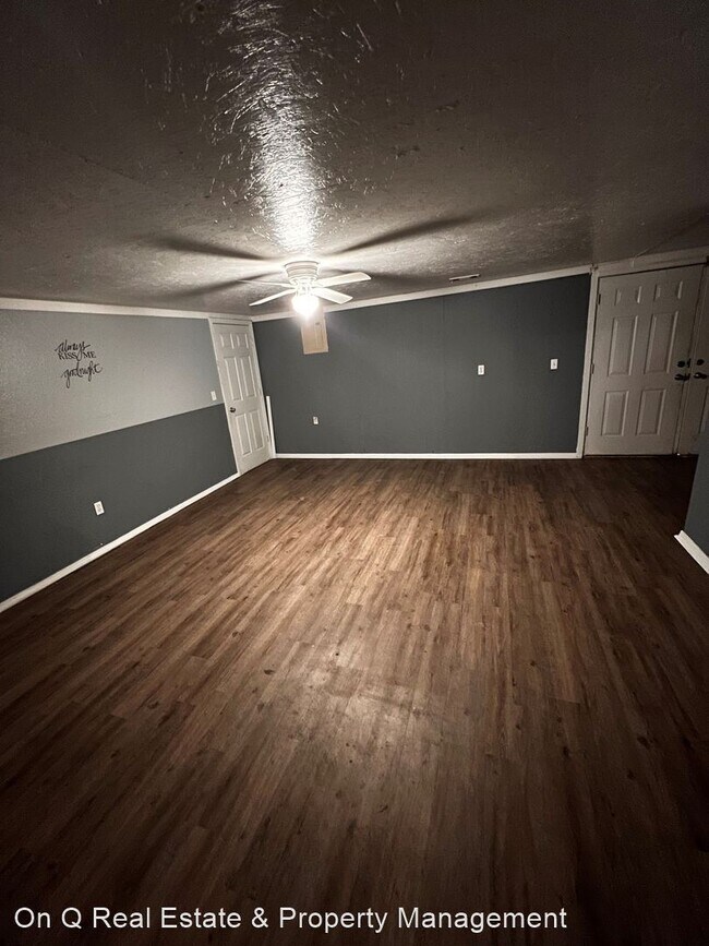 Building Photo - 4 br, 2 bath House - 1306 Barton Lane