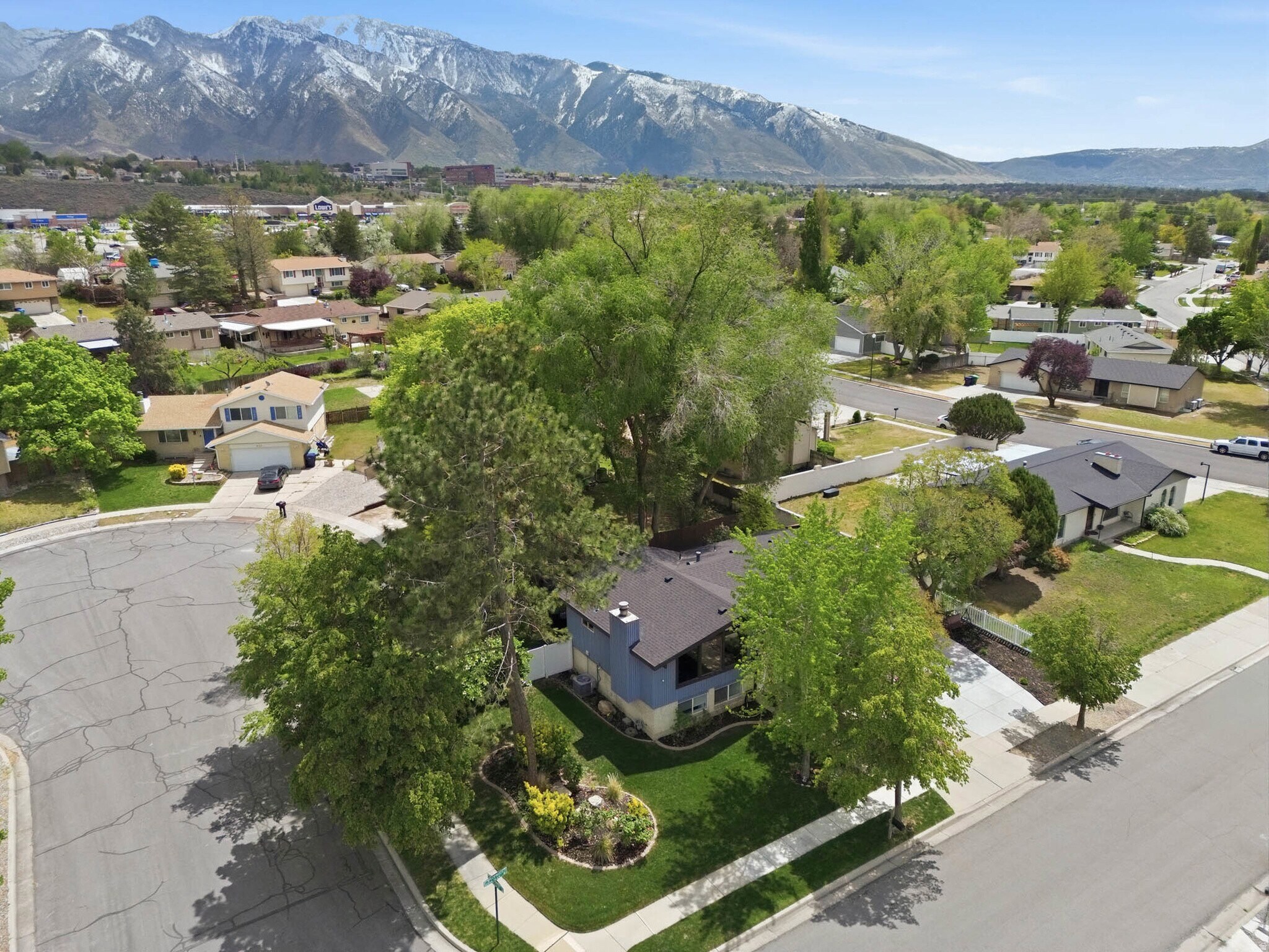 Building Photo - 9107 S Peach Blossom Dr