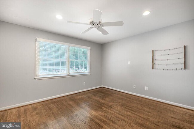 Building Photo - 1311 Capulet Ct