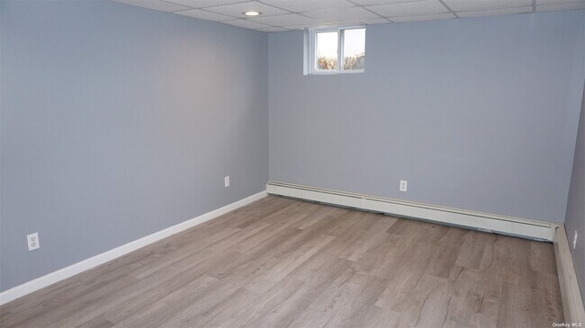 Building Photo - 54 Vermont St