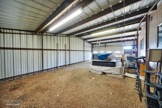 Building Photo - 156 Mulberry Rd