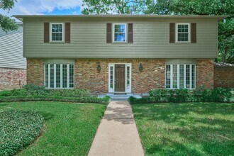 Building Photo - 12402 Stafford Springs Dr